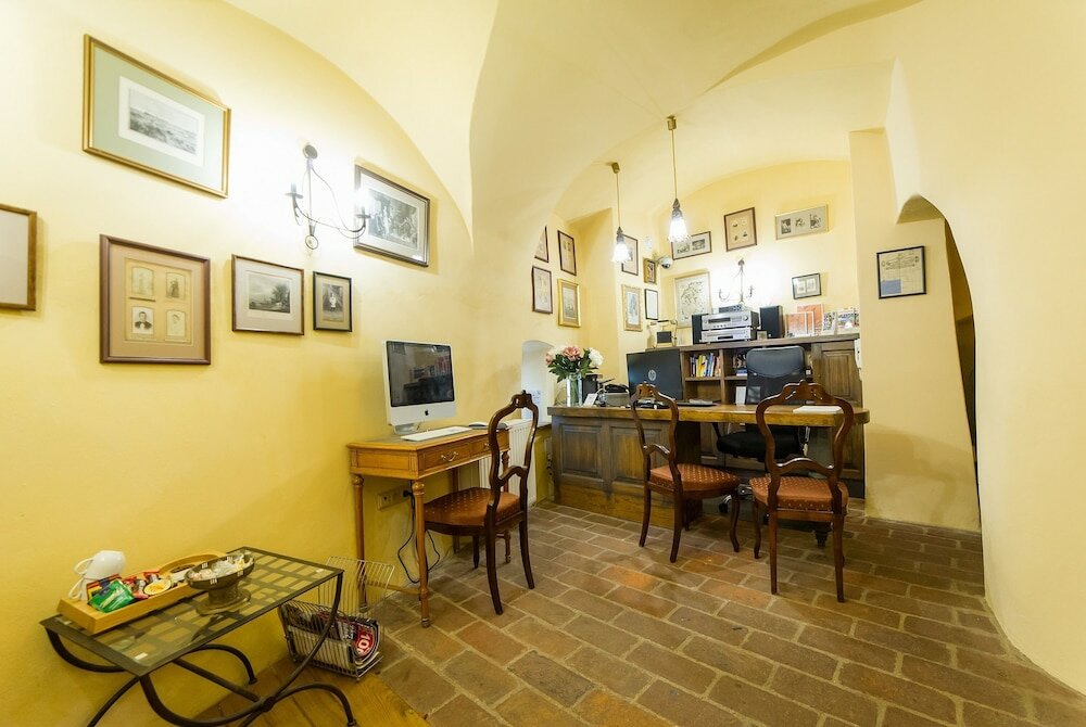 Фото Hotel Leonardo