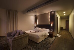 Гостиница Lily Hotel Suite Mubarraz