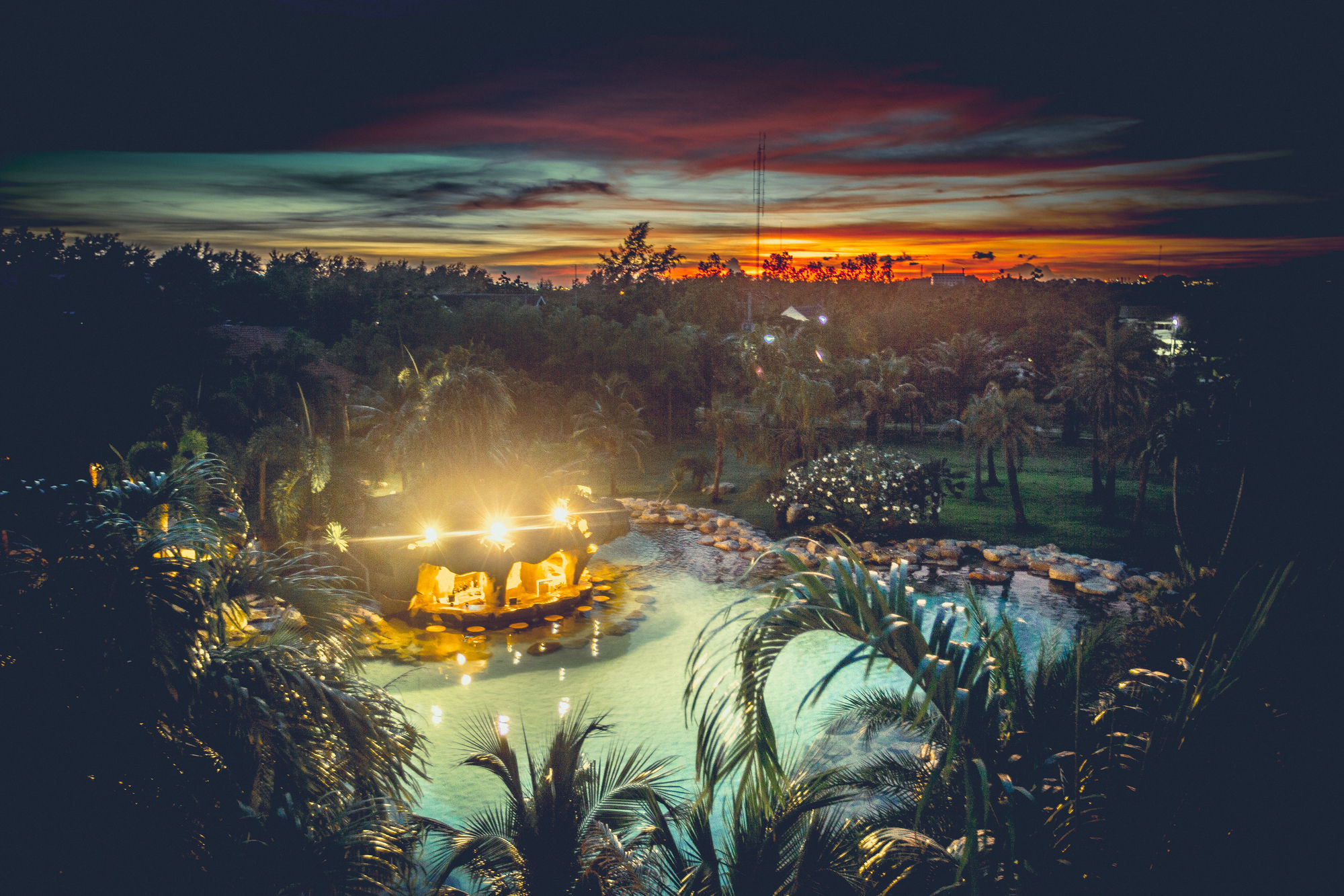 Фото Ohana Resort and Restaurant