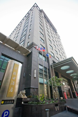 Внешний вид отеля Queena Plaza Hotel Tainan в Тайнани, фото 2