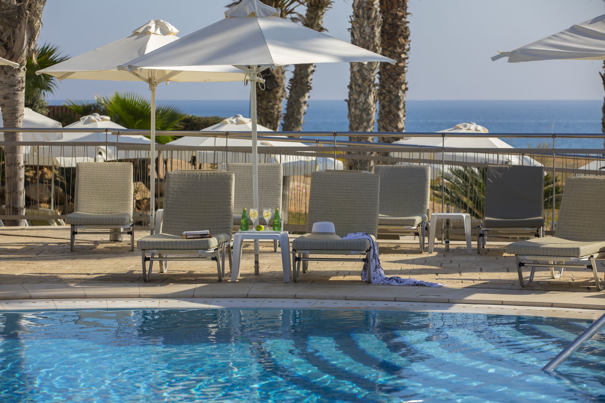 Фото Louis Althea Beach Hotel