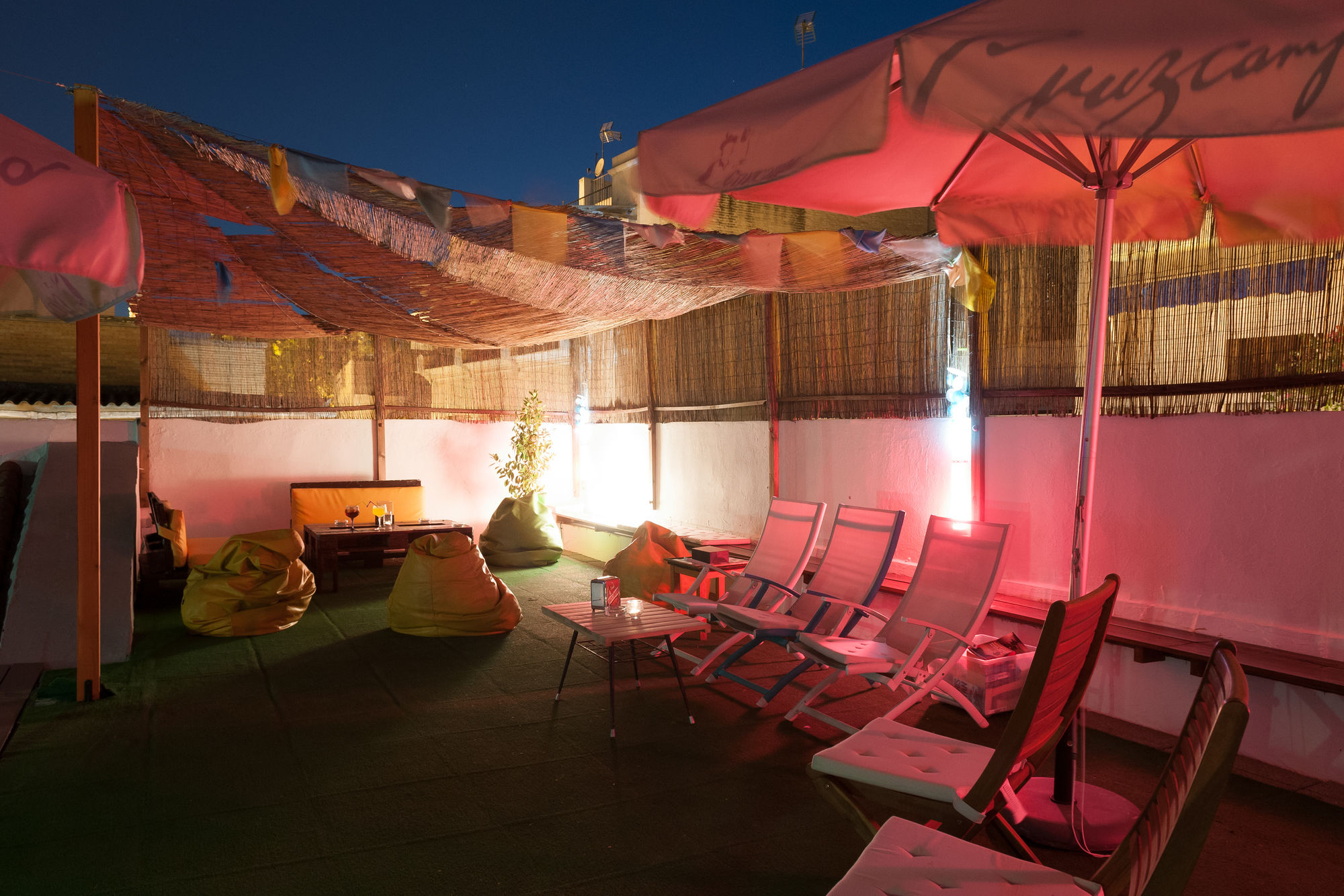 Фото The Nomad Hostel