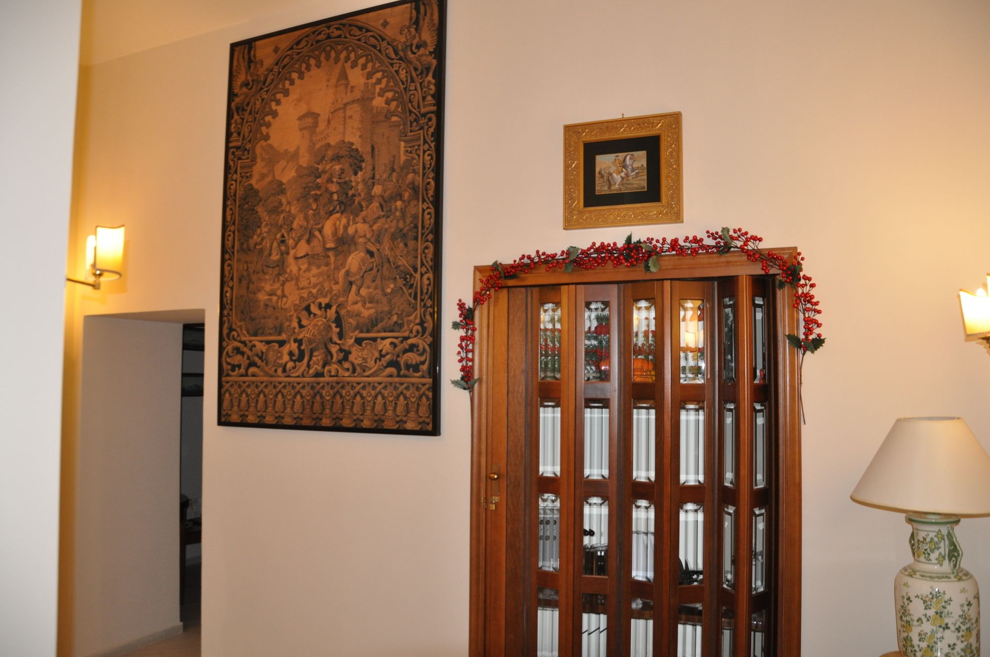 Фото Domus Borbonica