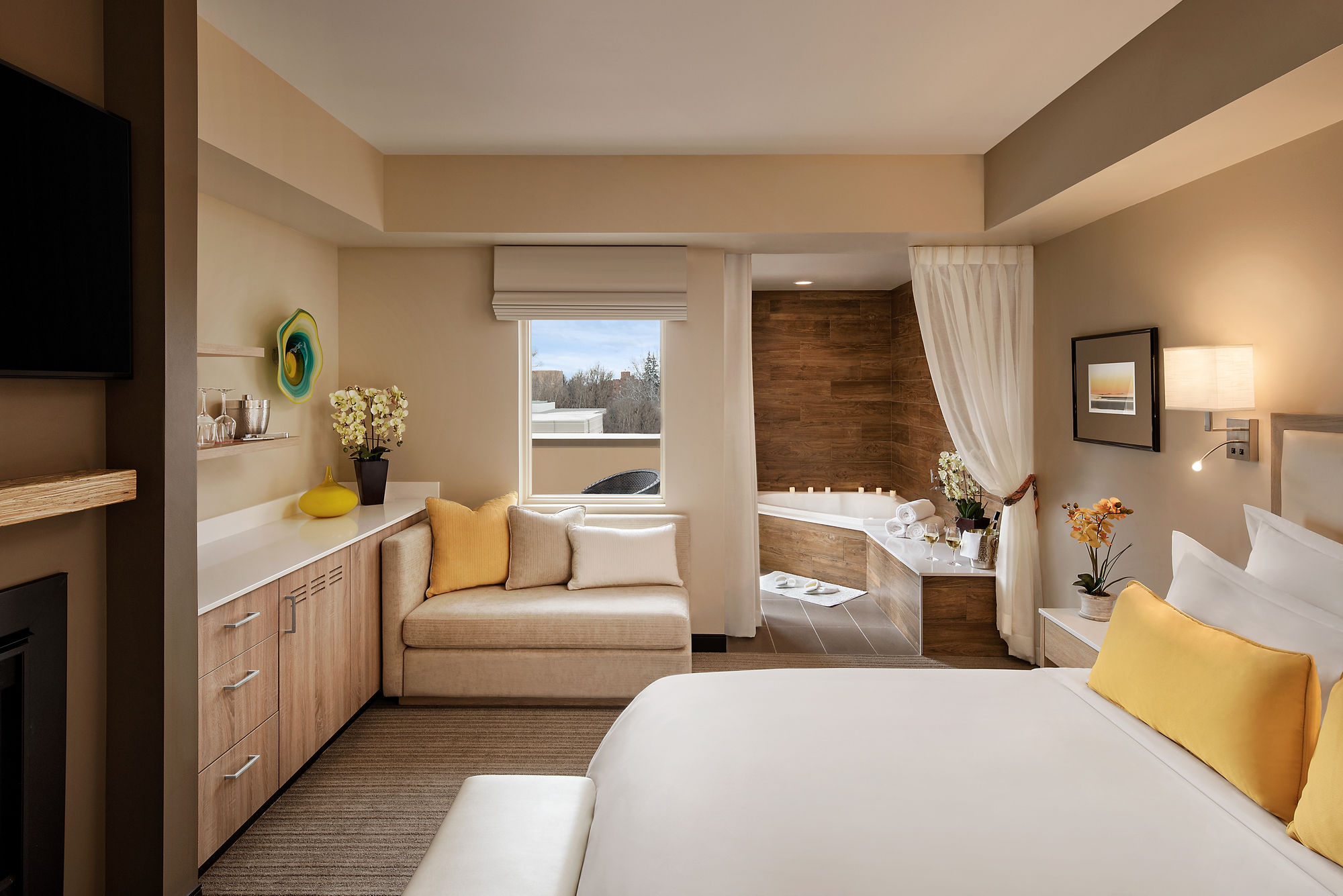 Фото Inn at 500 Capitol