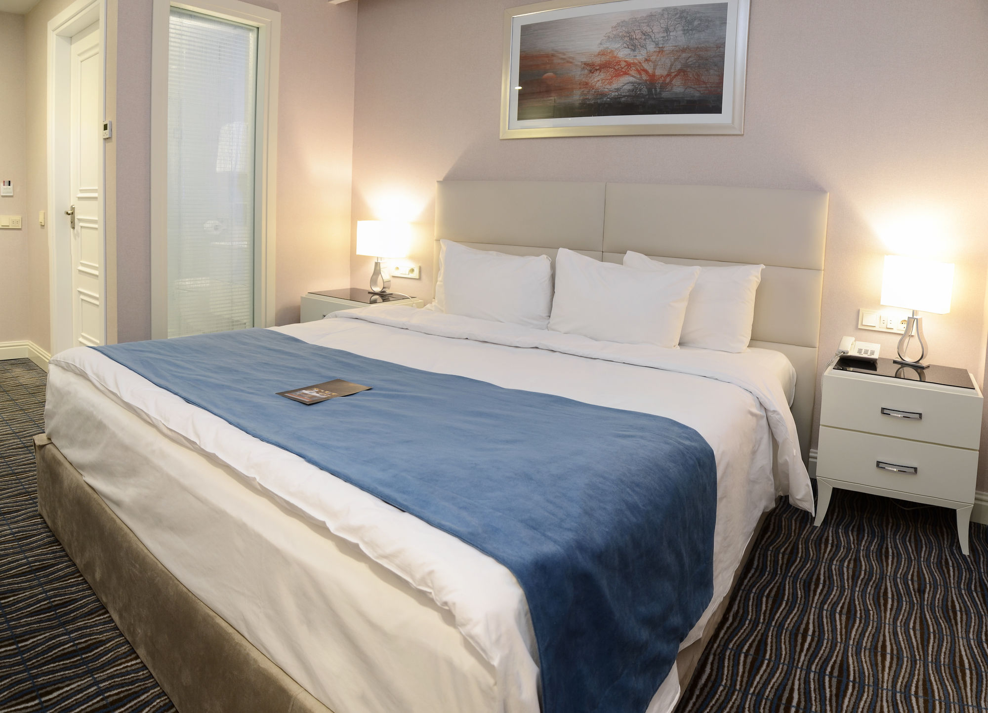 Фото City Avenue