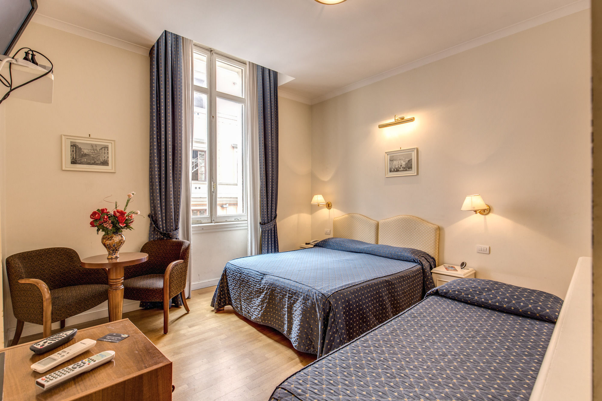 Фото Sacconi Palace Suite Roma