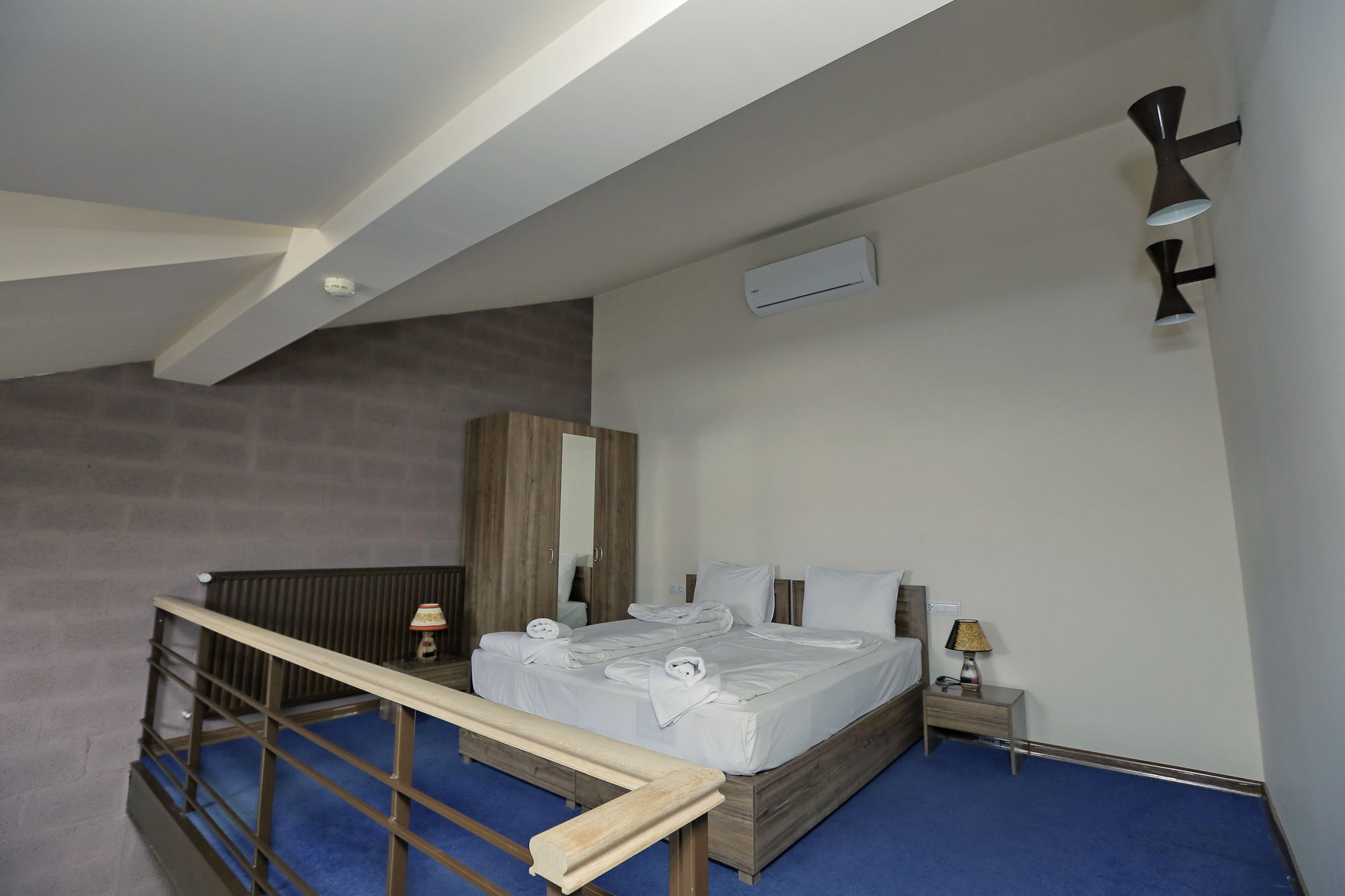 Фото My Hotel Yerevan