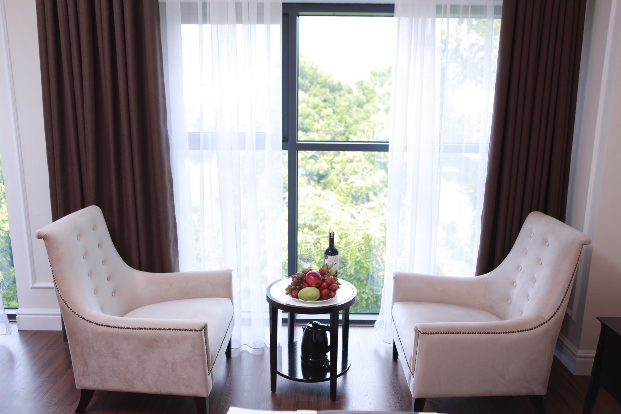 Фото Adonis Hotel