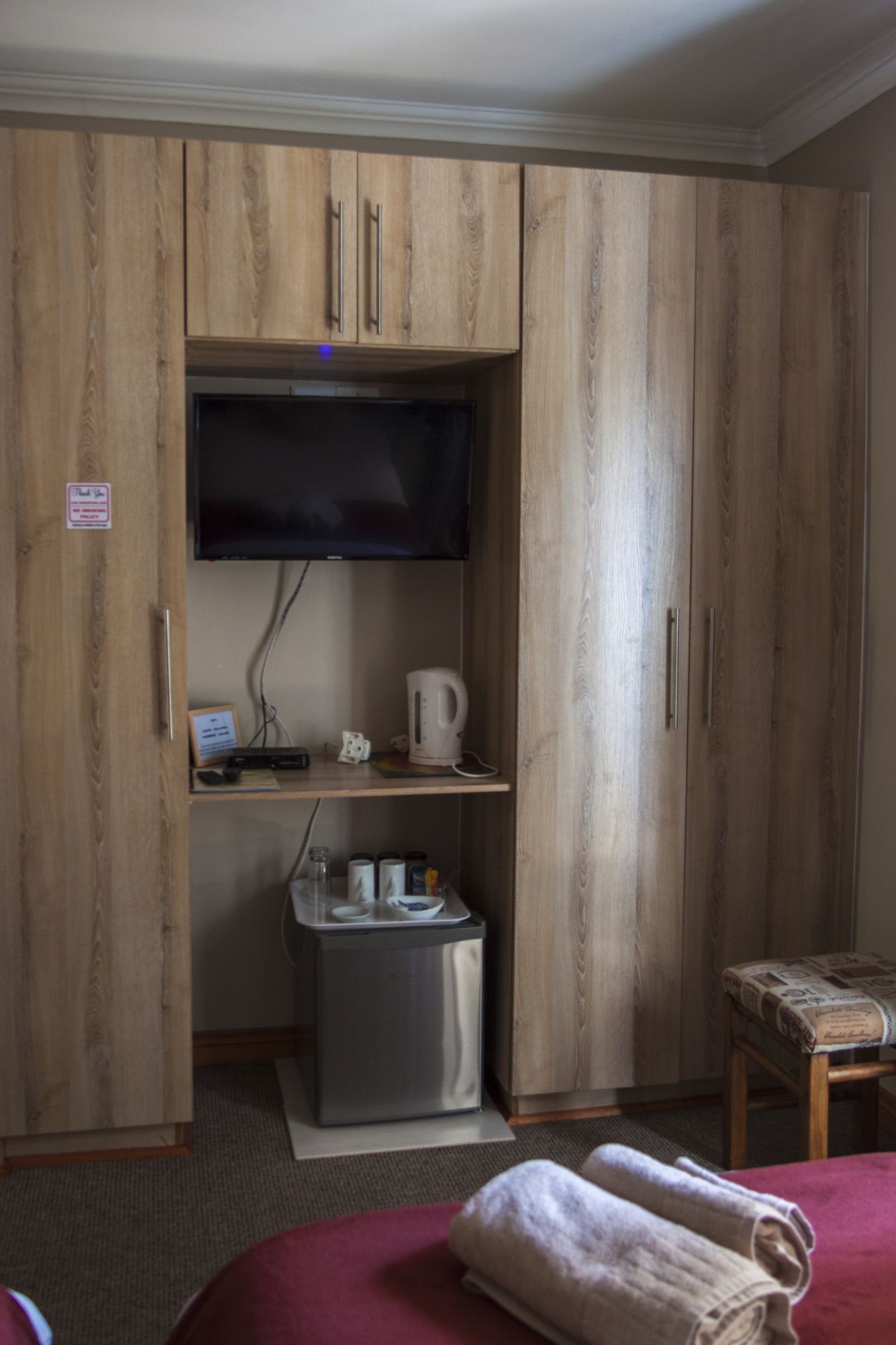 Фото Rest a While Guest House