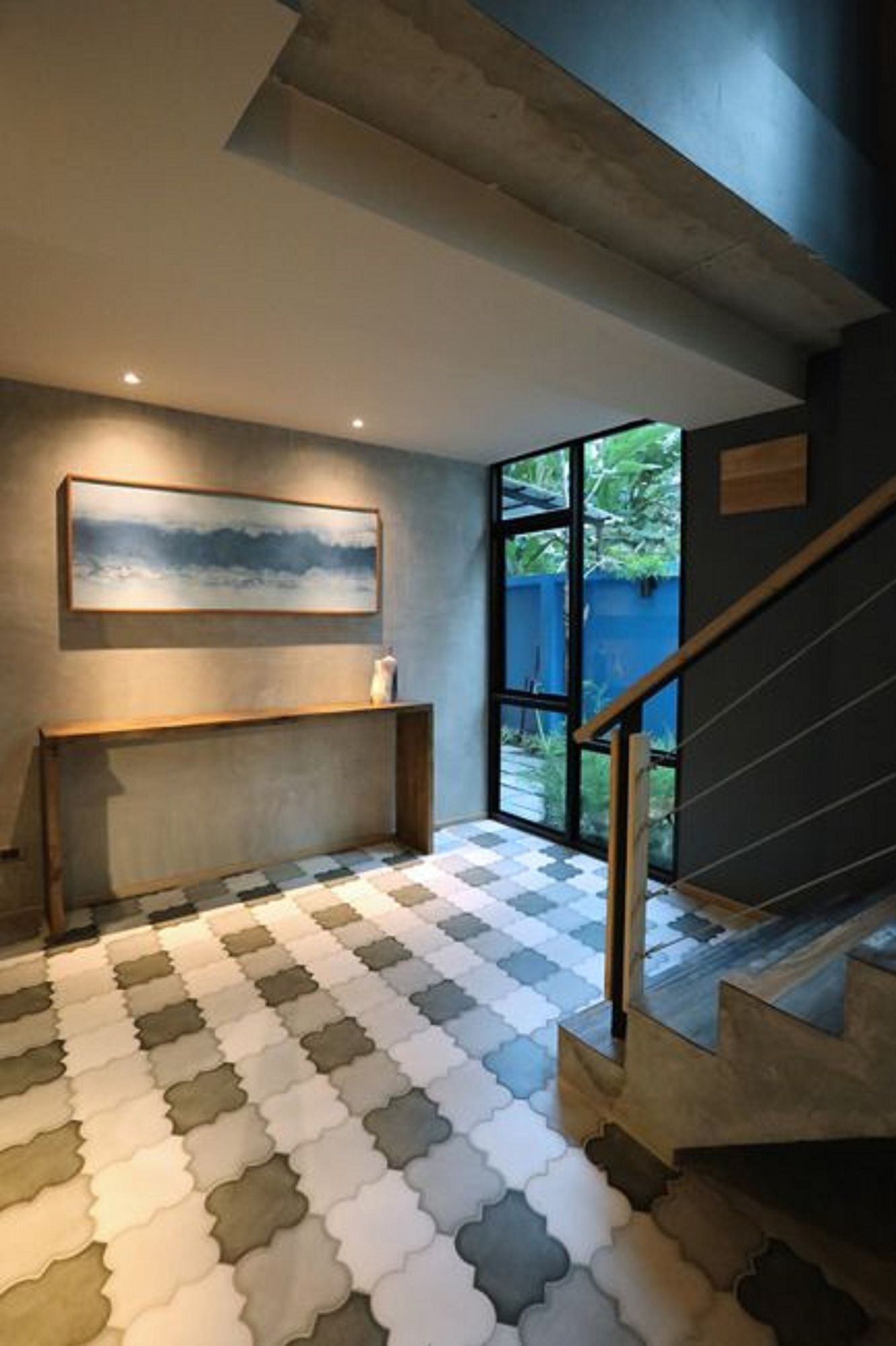 Фото Tints of Blue