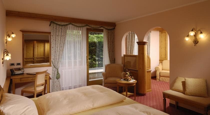 Фото Hotel Ravelli