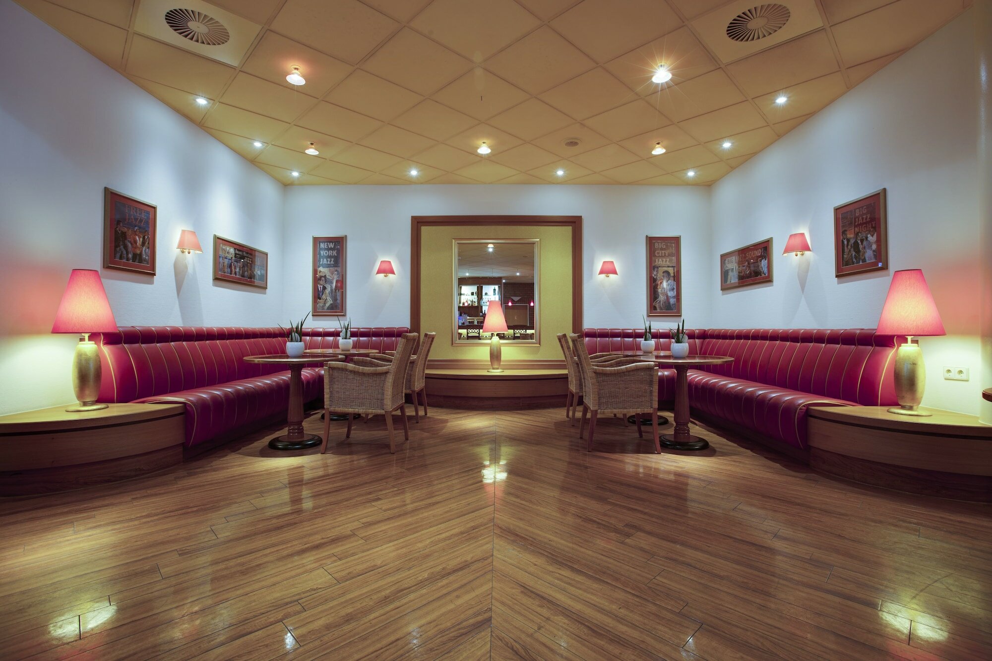 Фото Radisson Blu Hotel, Karlsruhe