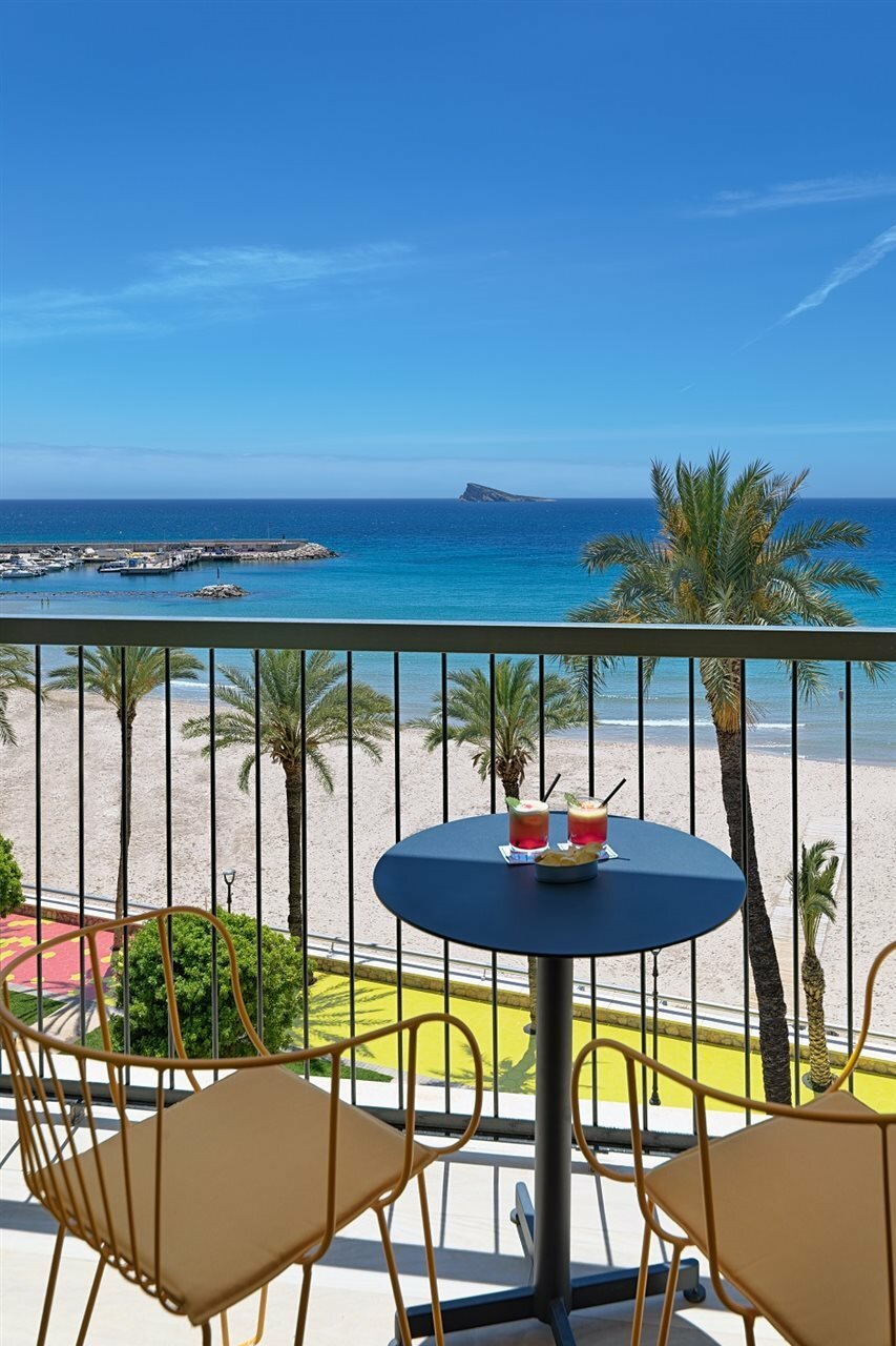 Фото H10 Porto Poniente
