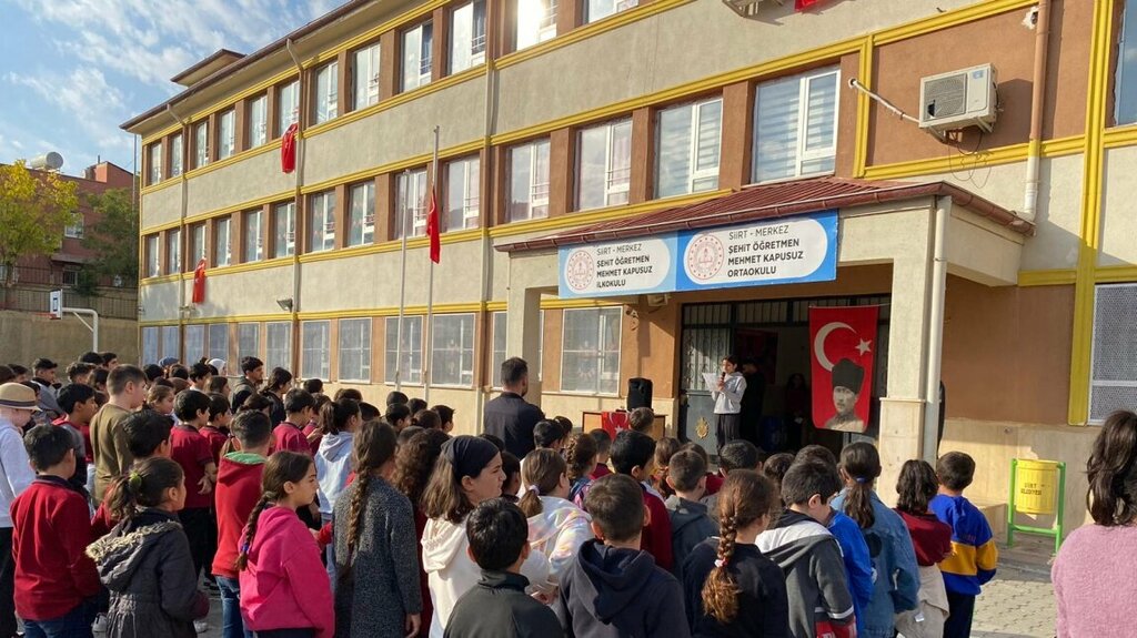 School Martyr Teacher Mehmet Kapusuz Secondary School, Siirt, photo