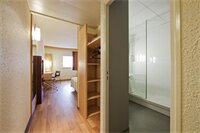 Фото Ibis Paris Pantin Eglise