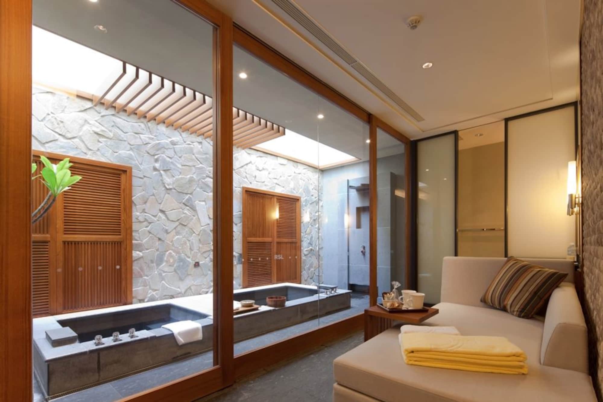 Фото Rsl Cold & Hot Springs Resort Suao