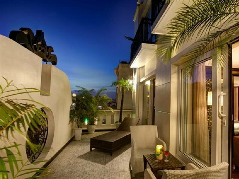 Фото отеля 3