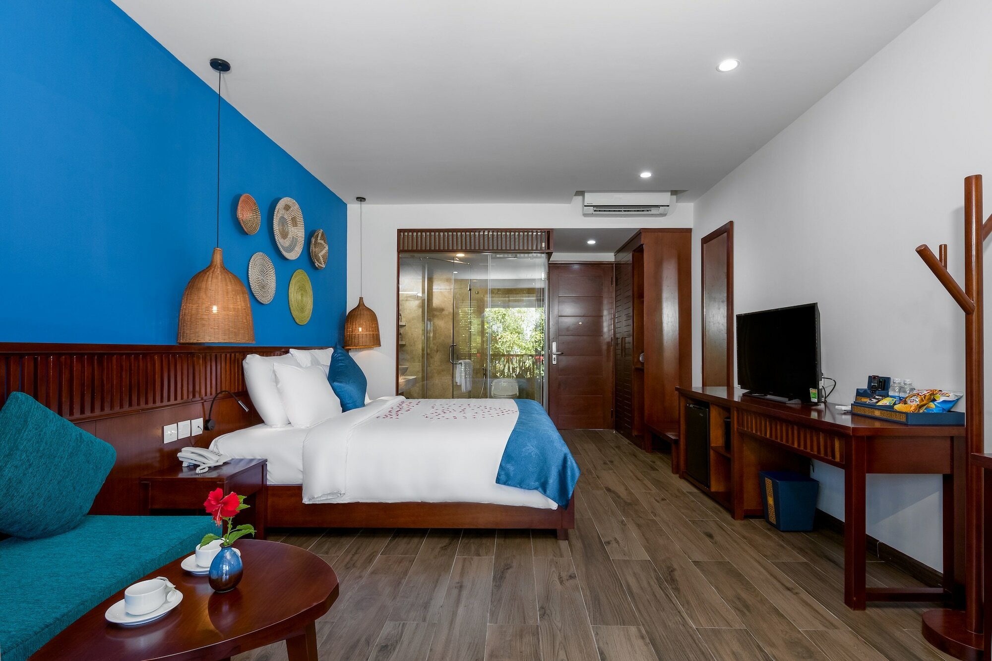 Фото Five Rose Villas