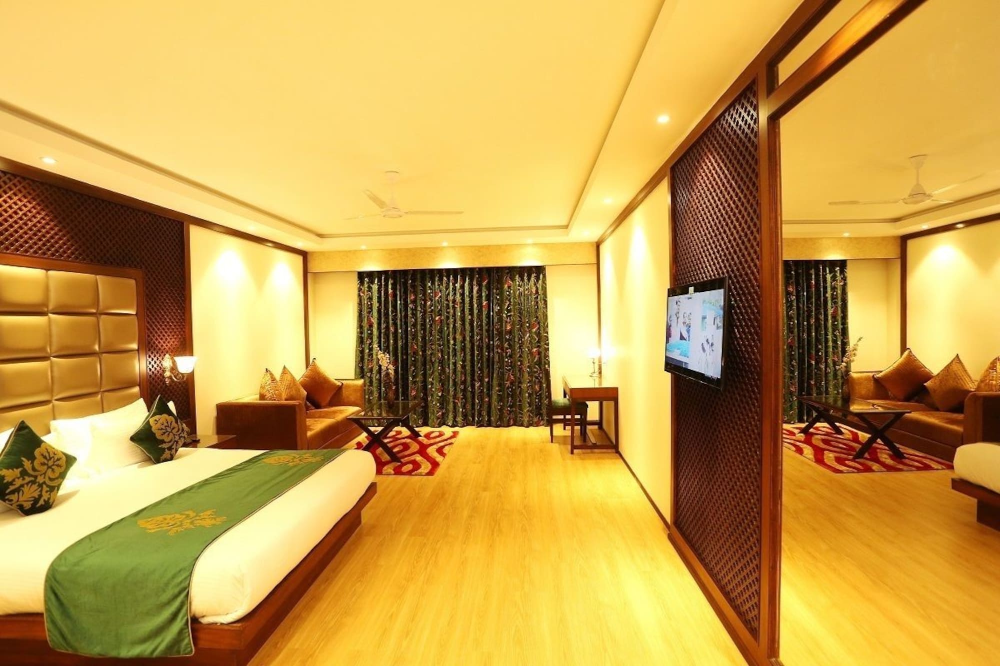 Фото Solomon Heights