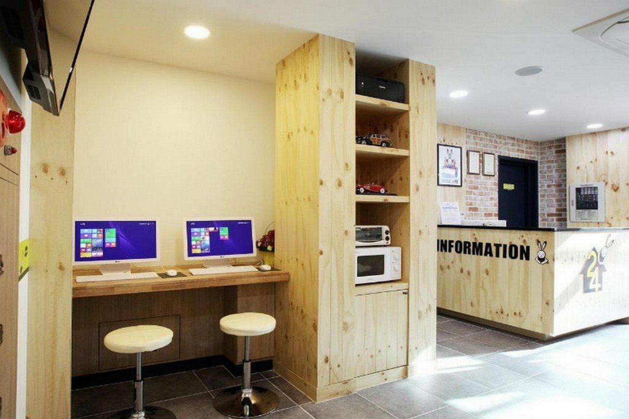 Фото 24 Guesthouse Myeongdong Avenue