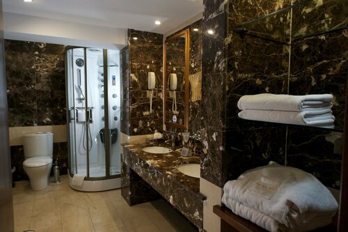 Гостиница Adams Beach Hotel & SPA в Айя-Напе