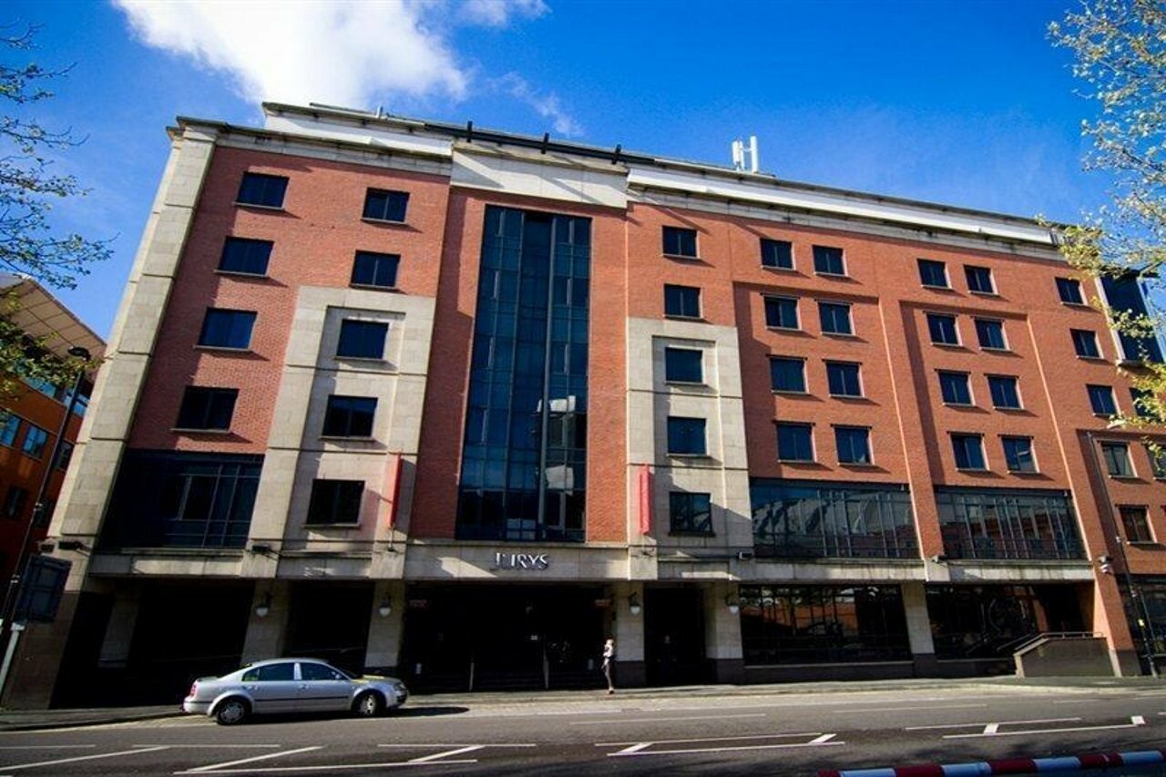 Фото Leonardo Hotel Manchester Central - Formerly Jurys Inn