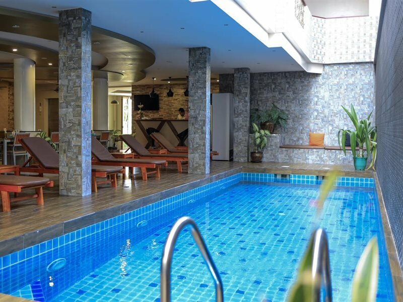 Фото Triton Beach Hotel & SPA