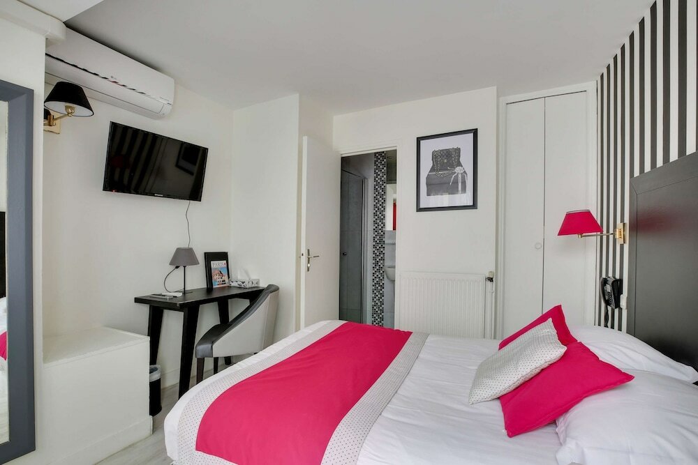 Фото Hotel Riviera Elysées