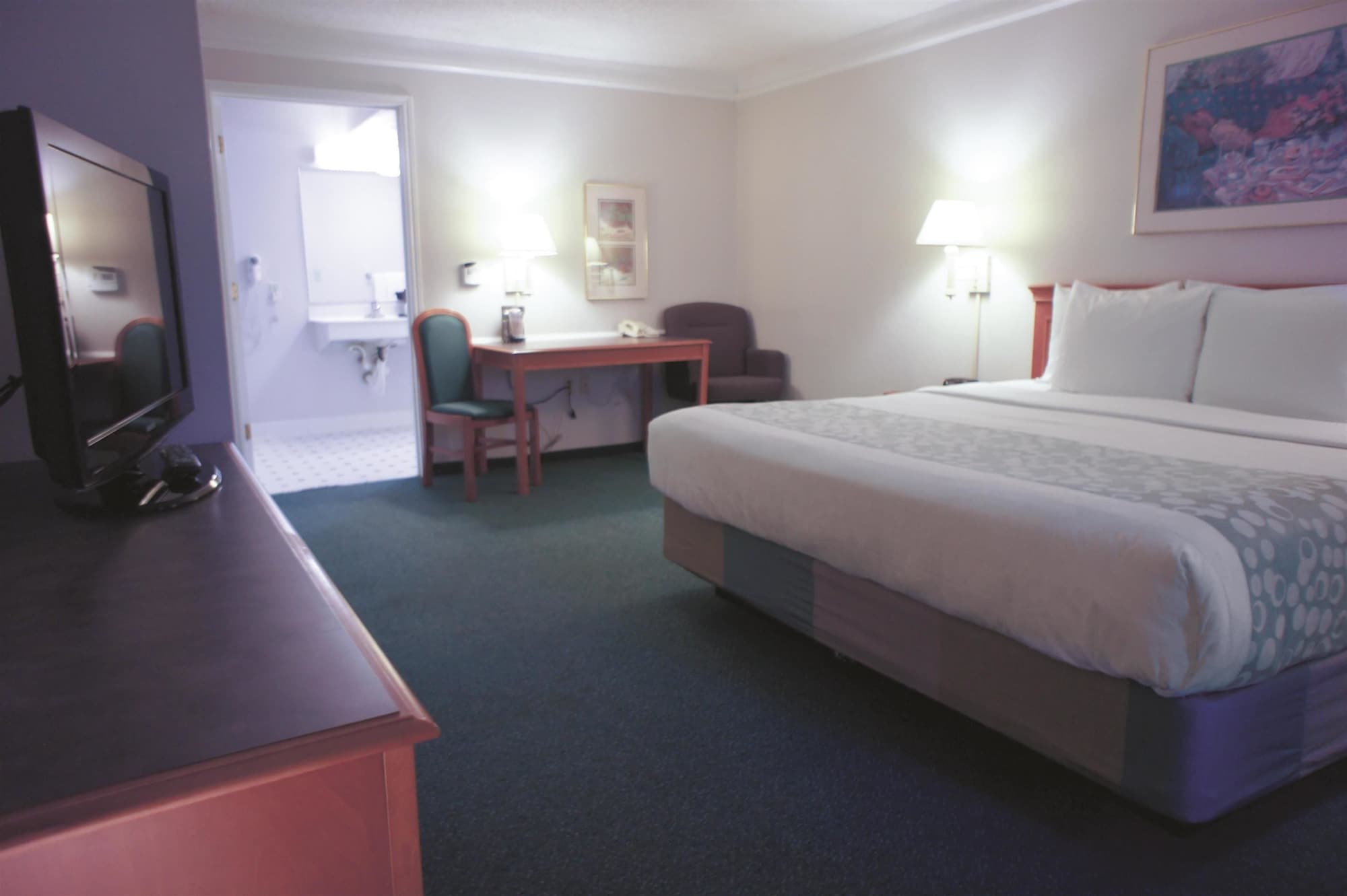 Фото Days Inn by Wyndham Georgetown