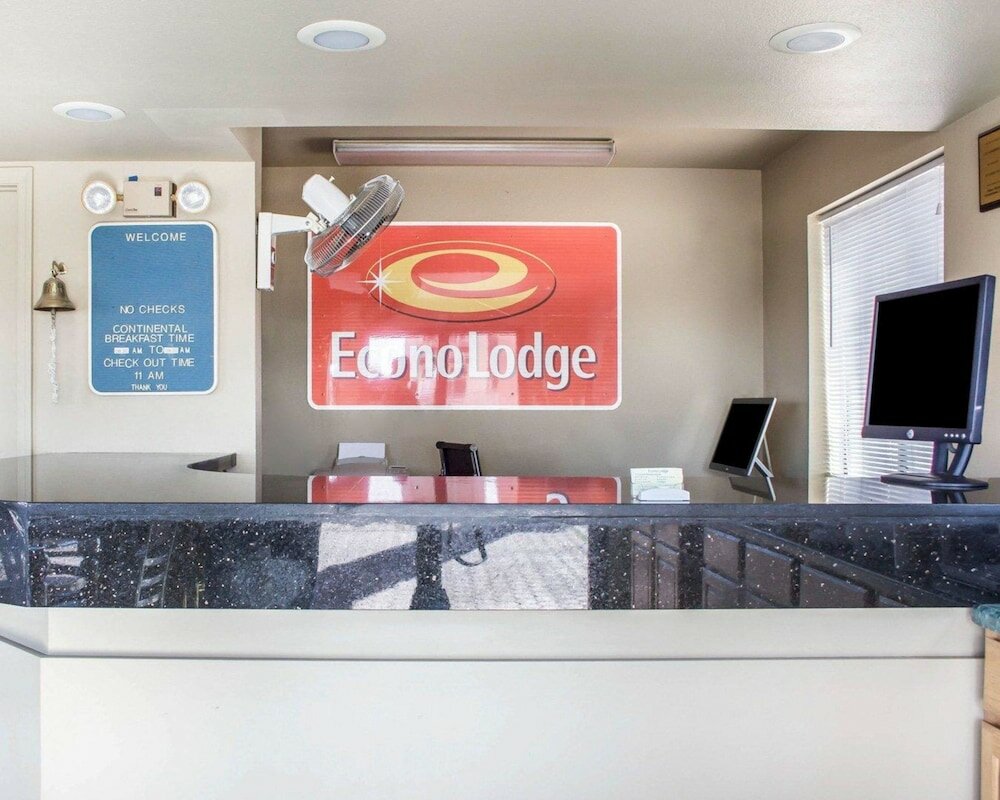 Фото Travelodge by Wyndham Kingman