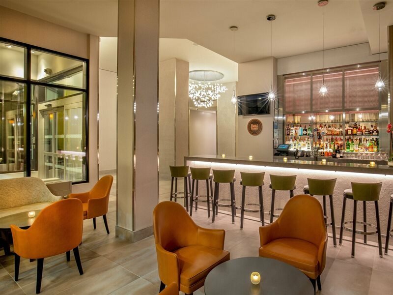 Фото Four Points by Sheraton Midtown-Times Square