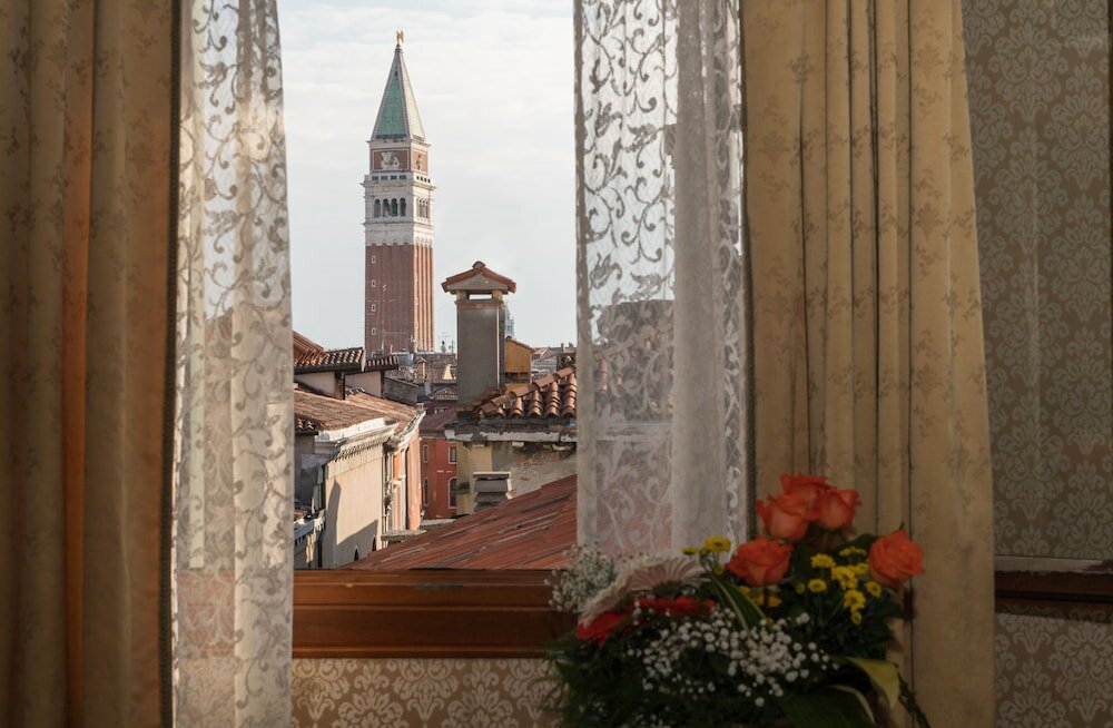 Фото Palazzo Bembo - Exclusive Accommodation
