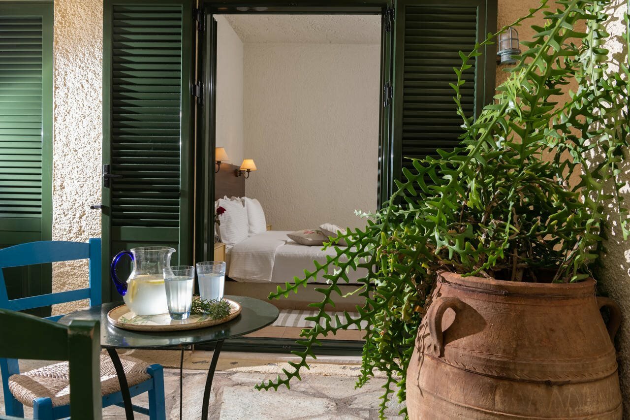 Фото Porto Sisi Hotel Apartments