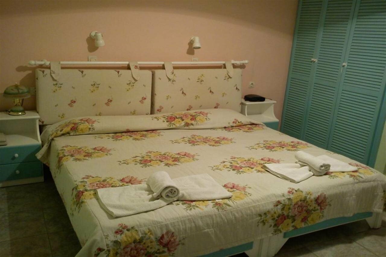 Фото Dioskouroi Apartments