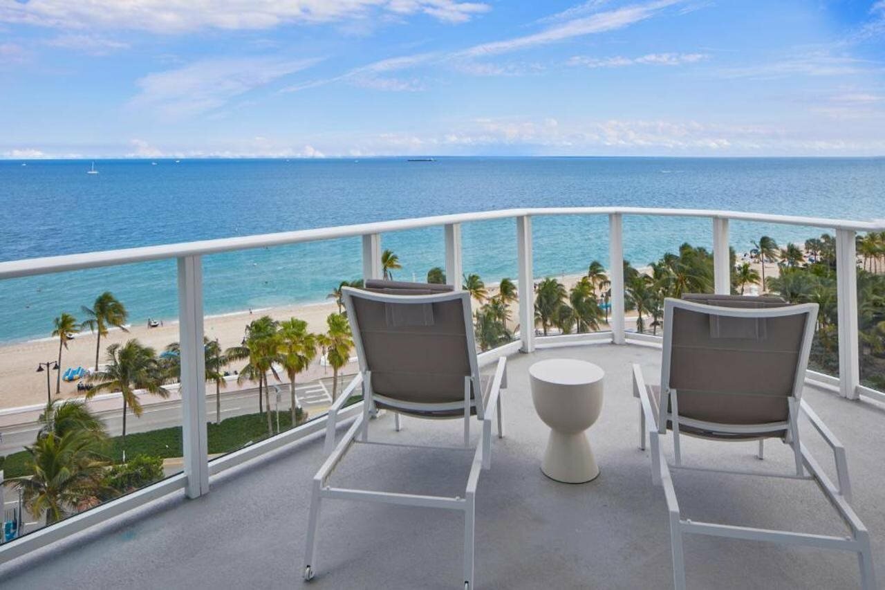 Фото Ac Hotel by Marriott Fort Lauderdale Beach