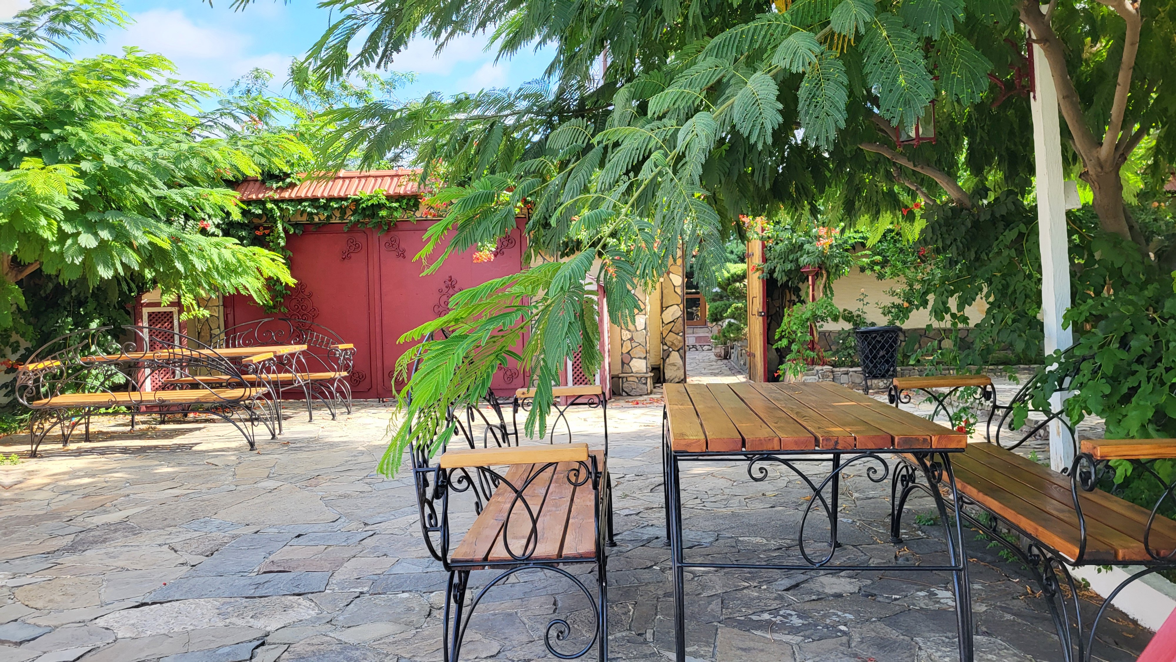 Фото Гостиный дом на Меганоме