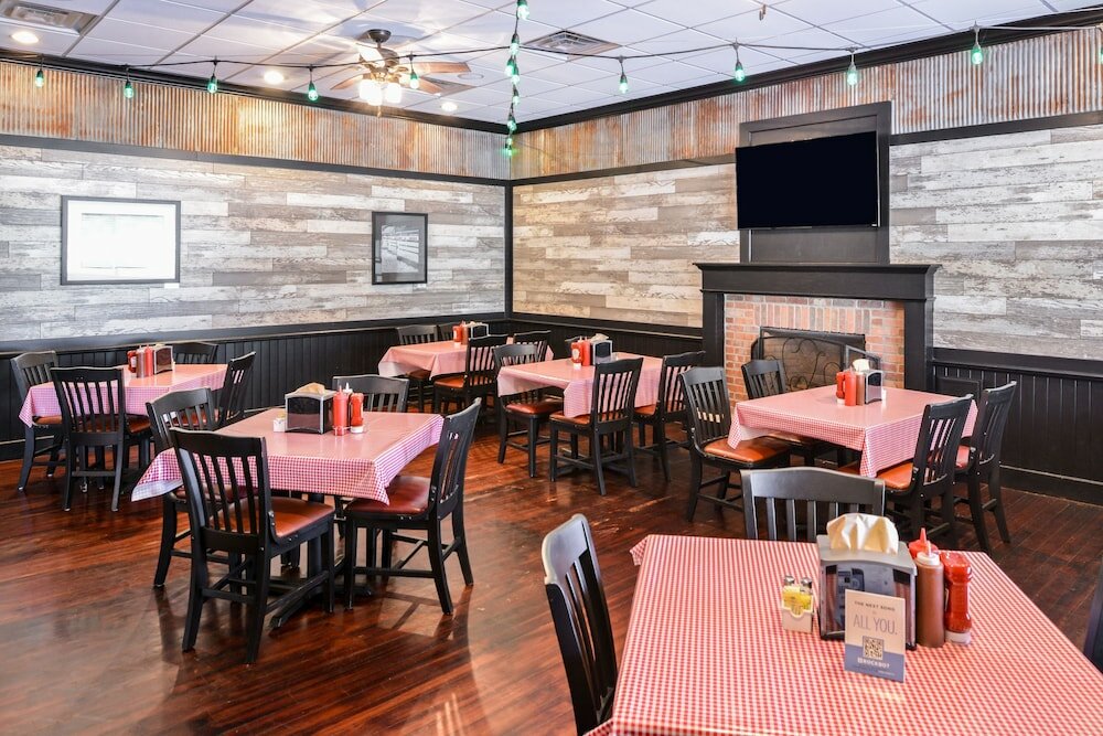 Фото Best Western Plus Midwest Inn