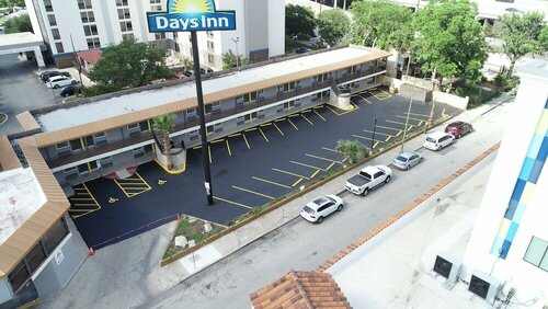 Гостиница Days Inn by Wyndham San Antonio Alamo/Riverwalk в Сан-Антонио