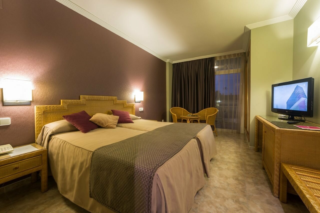 Фото Hotel Palas Pineda