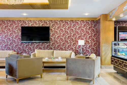 Гостиница Plus Hotel Setif в Сетифе