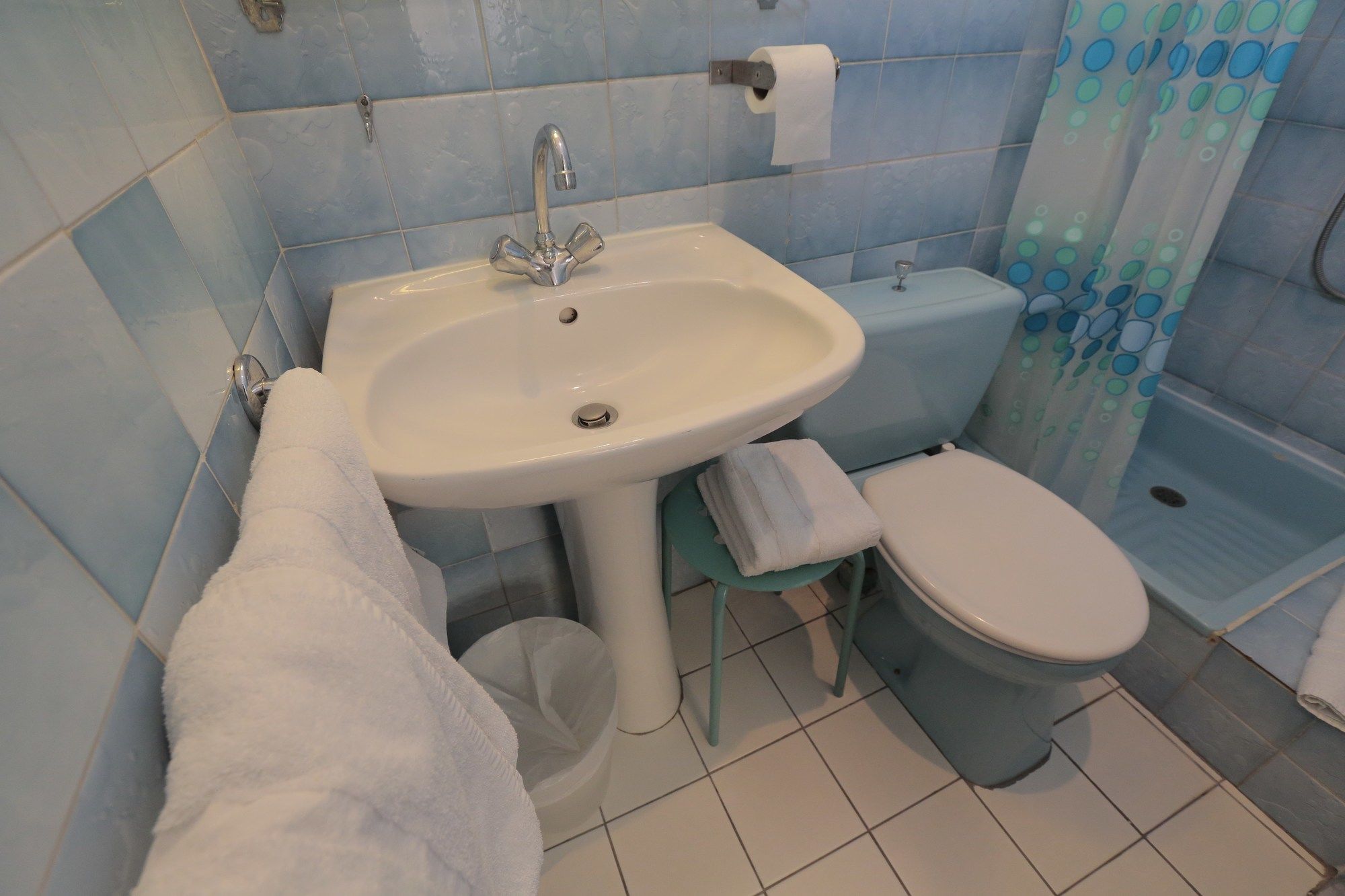 Фото Azurene Royal Hotel