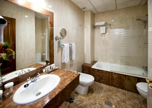 Гостиница Adriano Hotel