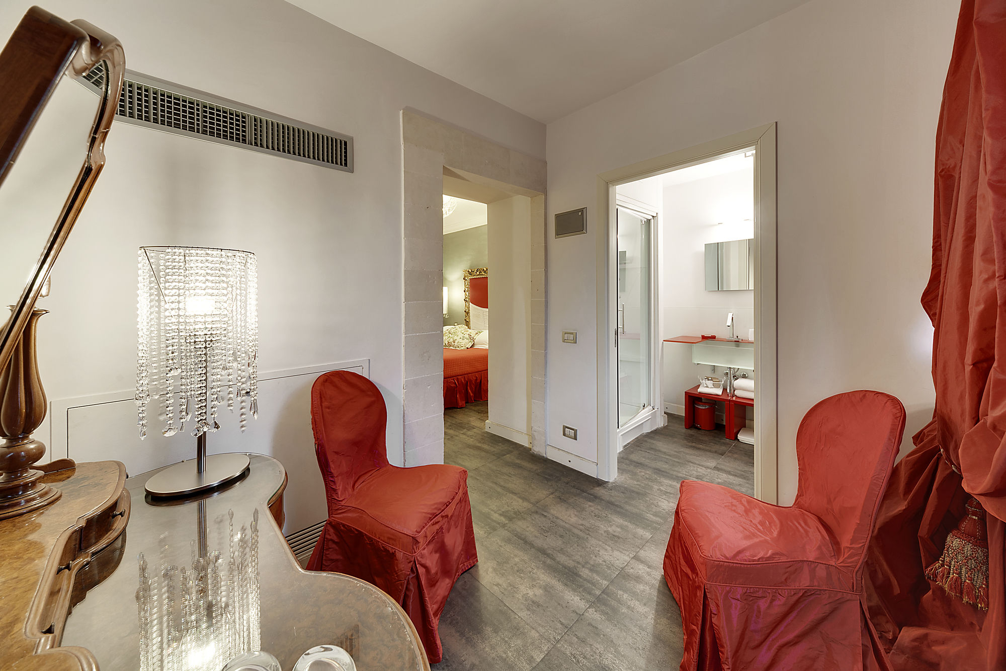 Фото Relais Antica Badia San Maurizio 1619