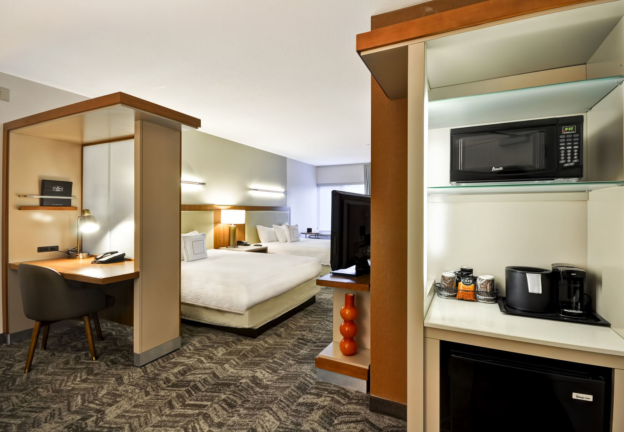 Фото SpringHill Suites Tallahassee Central