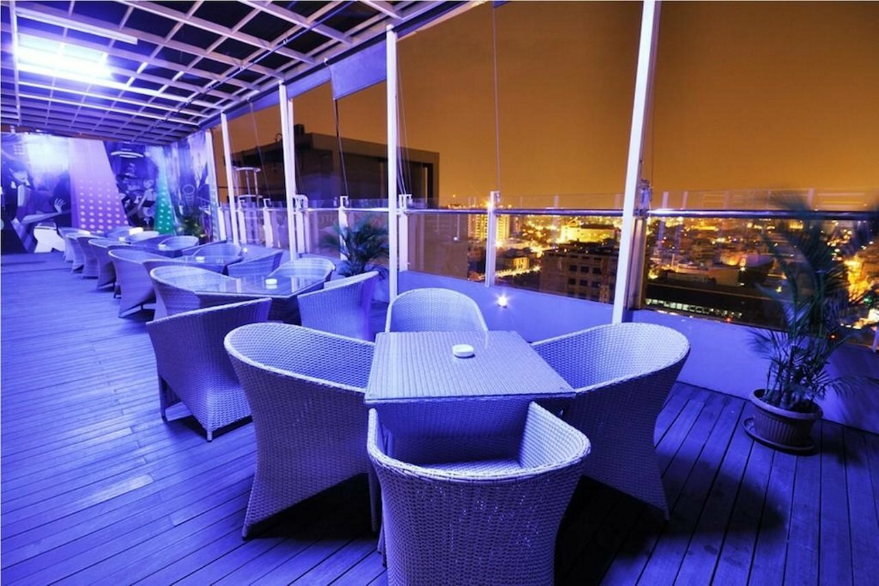 Фото Hermes Palace Hotel Medan