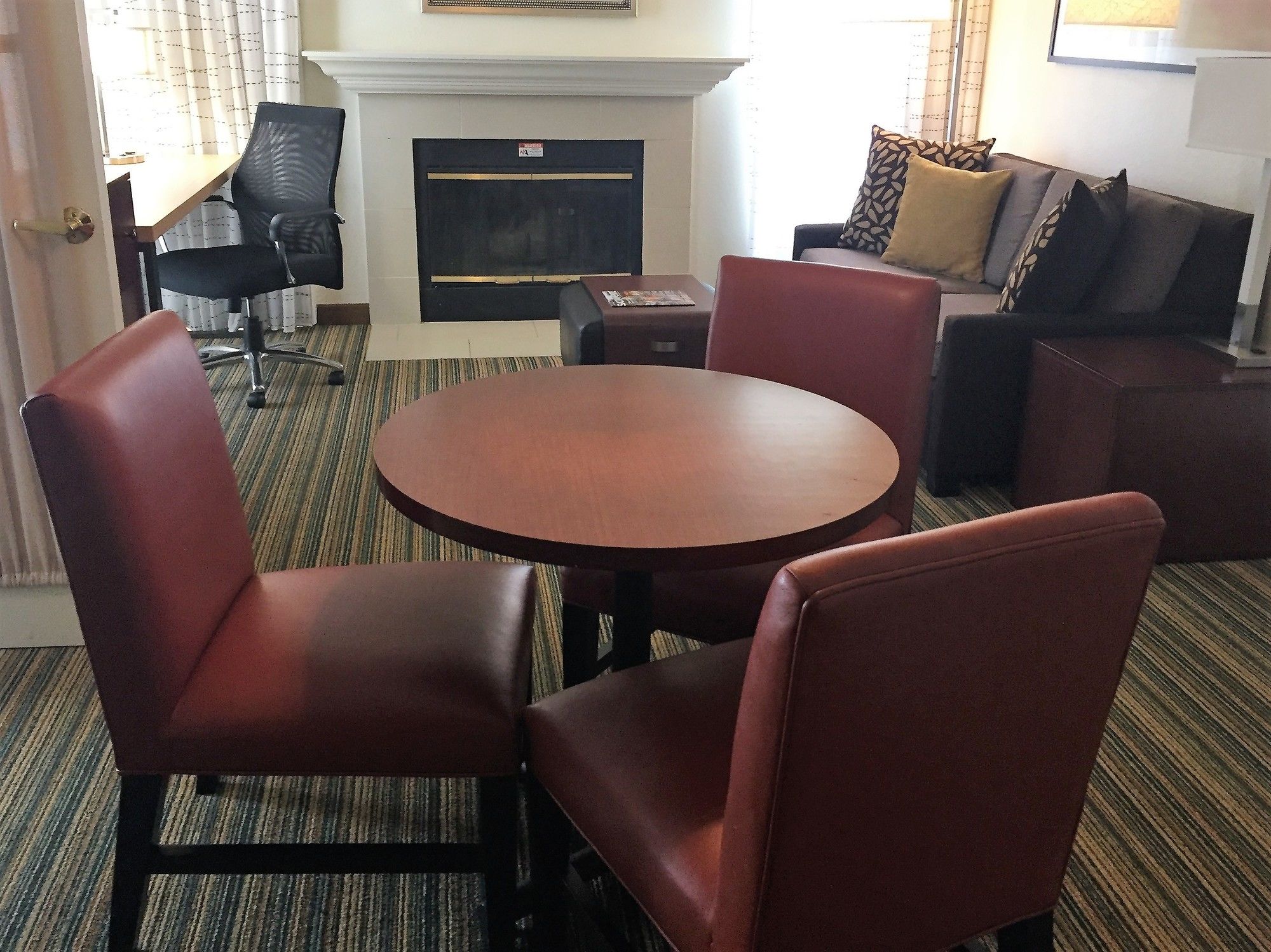 Фото Residence Inn by Marriott Sacramento Airport Natomas