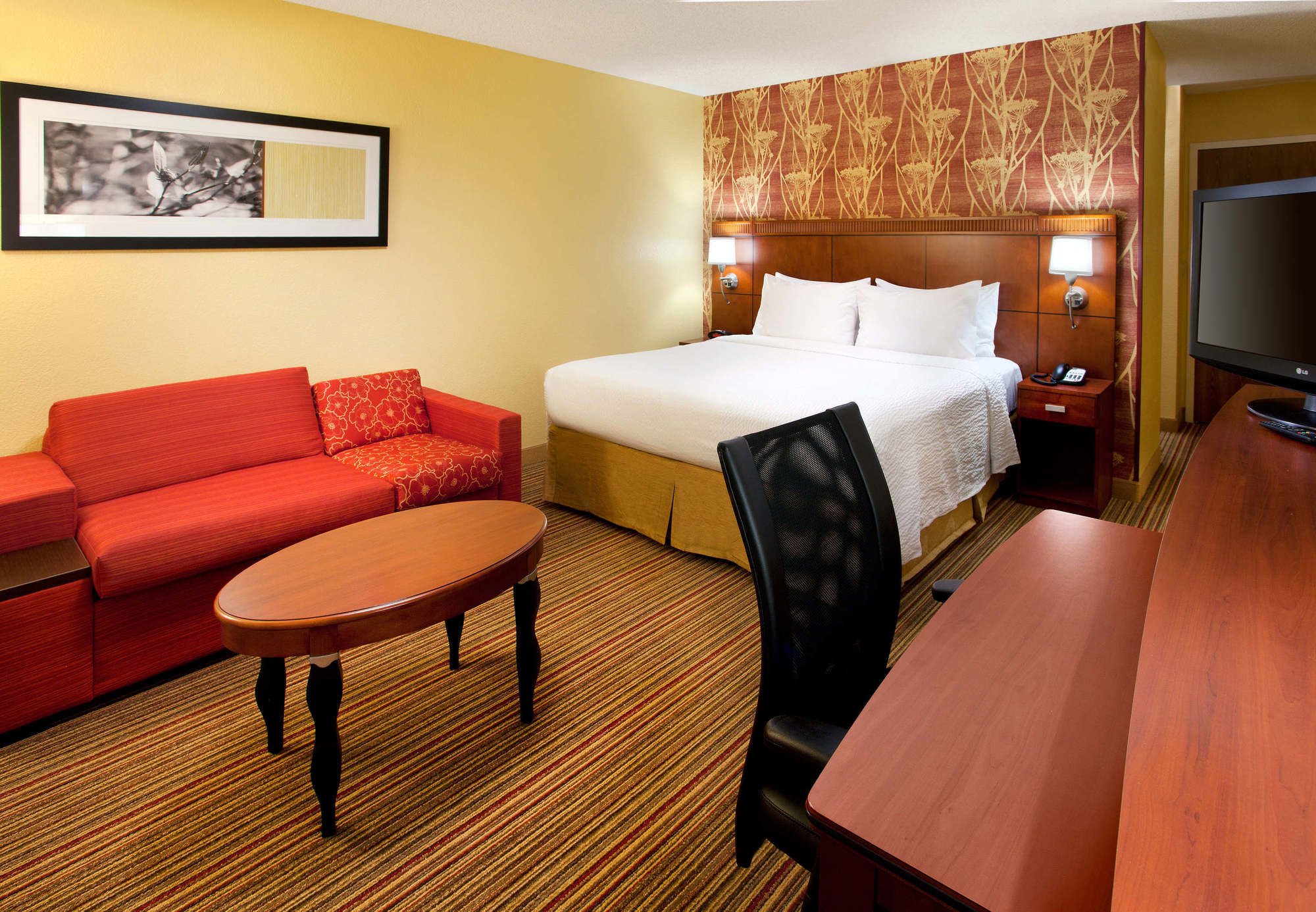 Фото Courtyard by Marriott San Diego Sorrento Valley