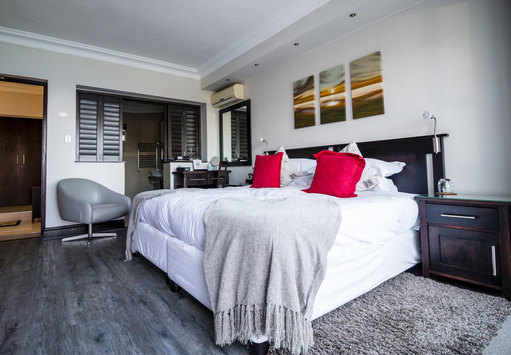 Фото Head over Hills Luxury Retreat