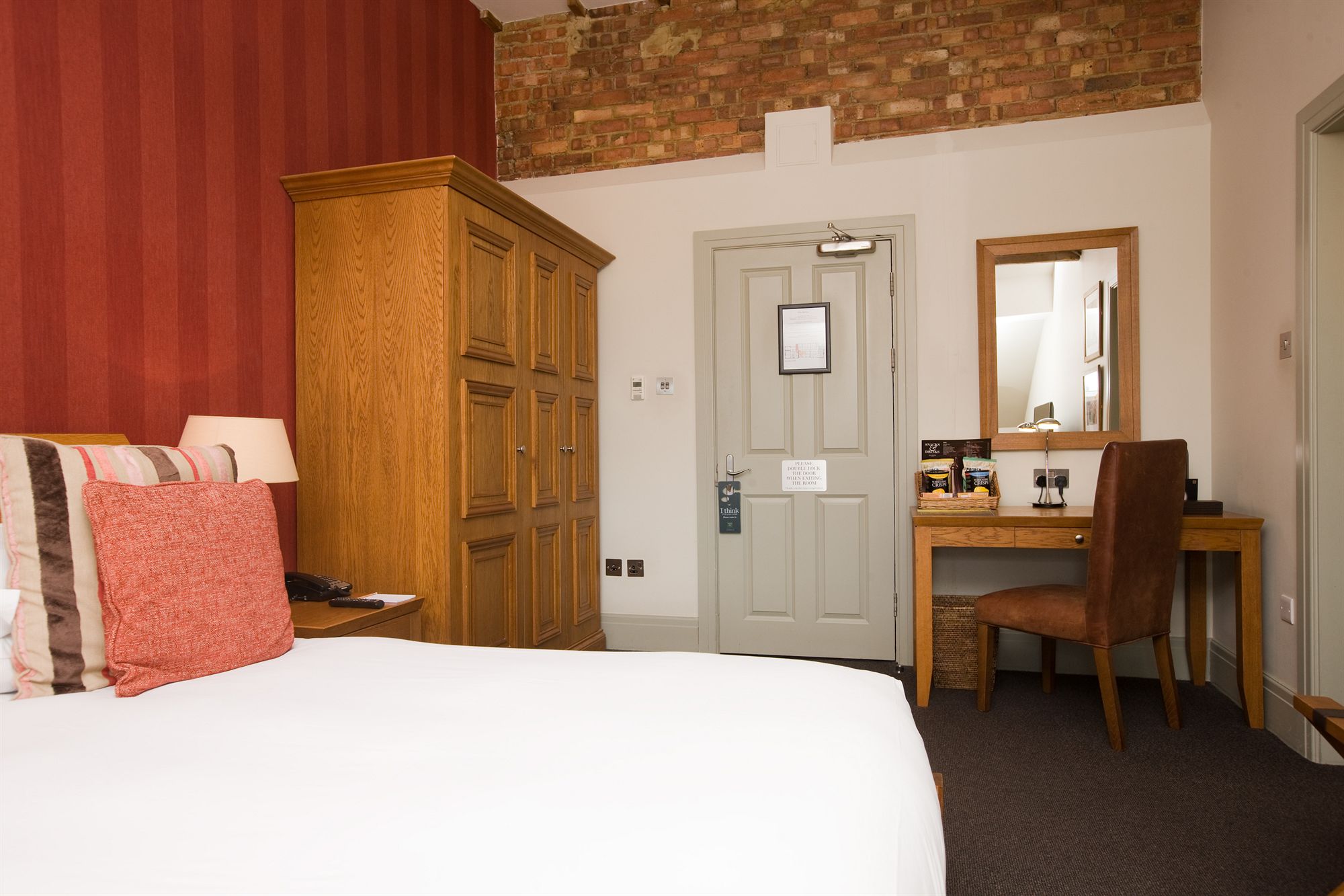 Фото Hotel du Vin & Bistro Cheltenham