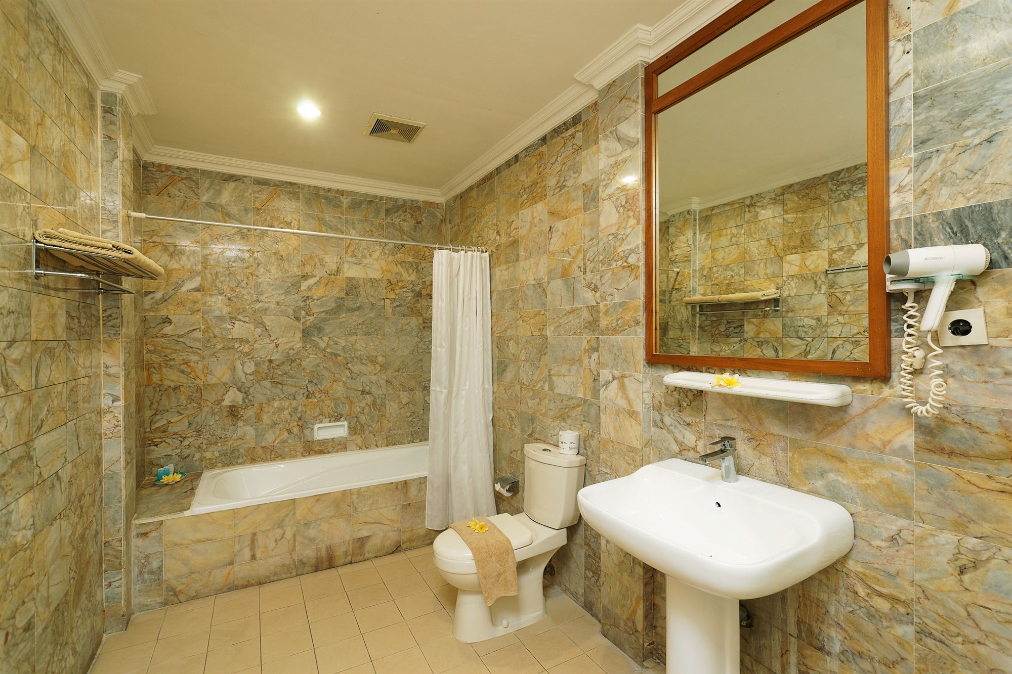 Фото Seminyak Paradiso Hotel